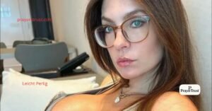 Leicht Perlig: Age, Bio, Measurements and Real Name